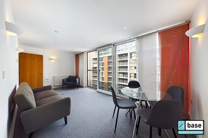 1 Bedroom Flat To Rent In Adriatic Apartments, Western Gateway, Royal Victoria Docks, E16