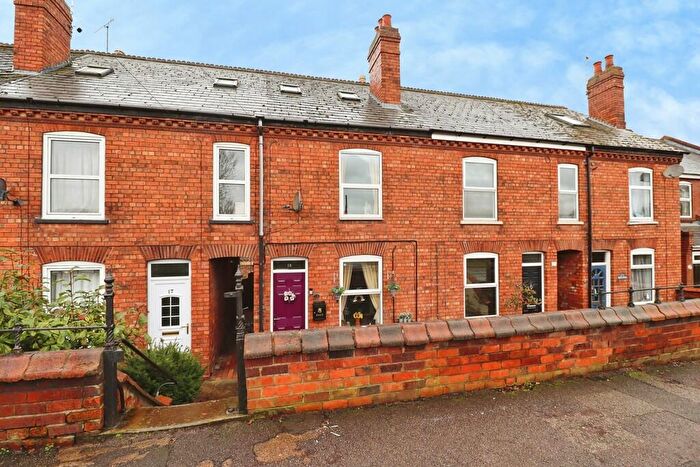 3 Bedroom Terraced House For Sale In Oakleigh Terrace, Lincoln, LN1