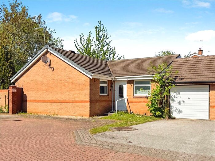 3 Bedroom Bungalow For Sale In Pasture Close, Armthorpe, Doncaster, South Yorkshire, DN3