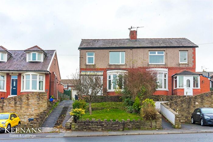3 Bedroom Semi-Detached House For Sale In Whalley Road, Clayton Le Moors, Accrington, BB5