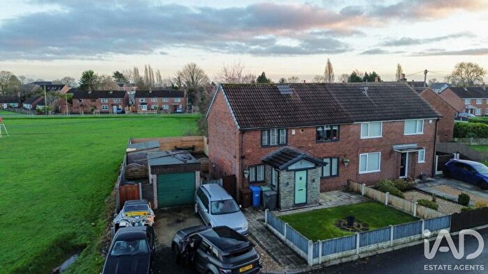 3 Bedroom Semi-Detached House For Sale In Adler Road, Warrington, WA3