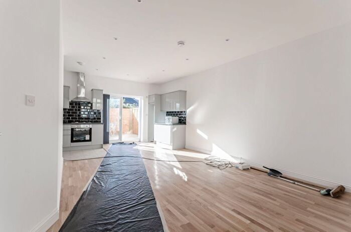 4 Bedroom Property To Rent In Netherfield Gardens, Barking, Barking, IG11