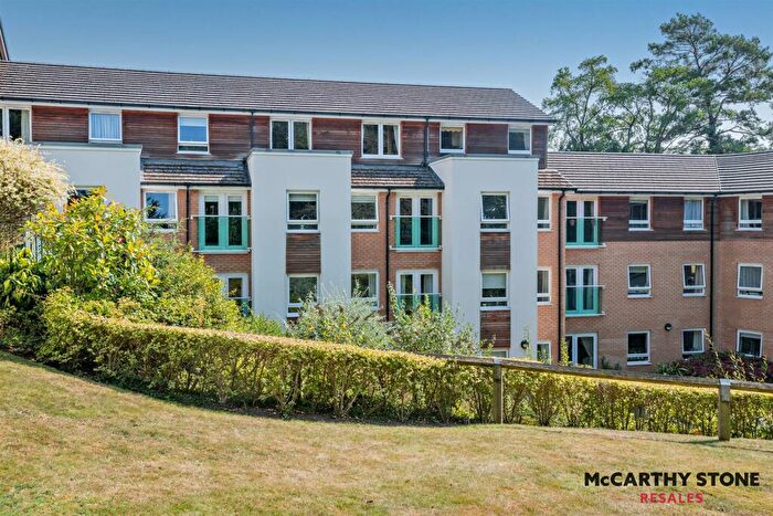 1 Bedroom Apartment For Sale In Wherry Court, Yarmouth Road, Thorpe St. Andrew, Norwich, NR7
