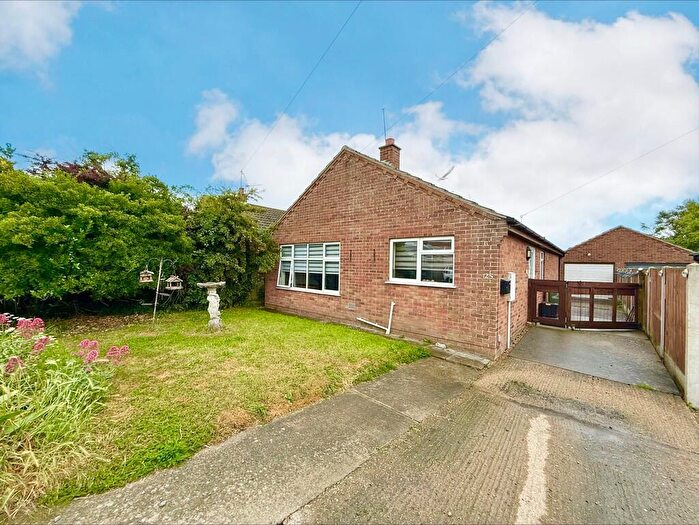 3 Bedroom Detached Bungalow For Sale In Scratby Crescent, Scratby, NR29
