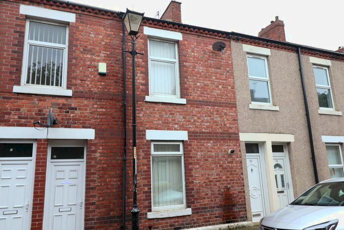 2 Bedroom Apartment To Rent In Wilberforce Street, Jarrow, NE32