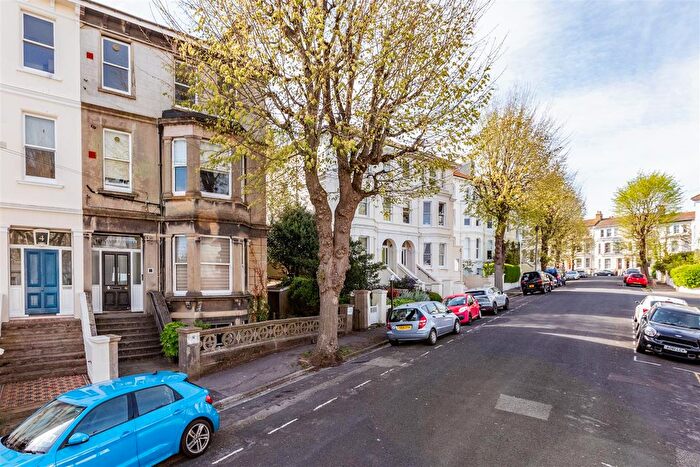 Garage / Parking To Rent In Alexandra Villas, Brighton, BN1