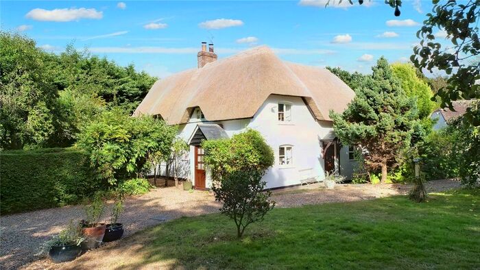 4 Bedroom Detached House For Sale In Grafton Road, Burbage, Wiltshire, SN8