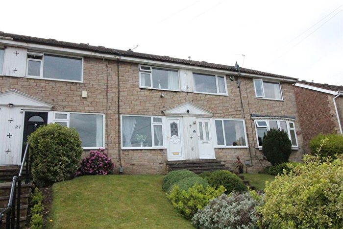 2 Bedroom Town House For Sale In Milton Close, Liversedge, WF15