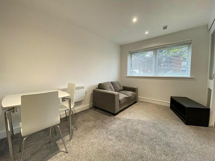 1 Bedroom Apartment To Rent In Renolds House, Everard Street, M5