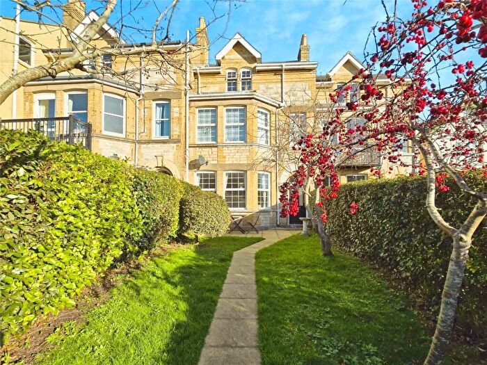 2 Bedroom Maisonette For Sale In Gate Lane, Freshwater, Isle Of Wight, PO40