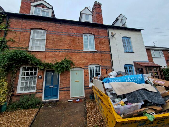 4 Bedroom Town House To Rent In Mill End, Kenilworth, CV8