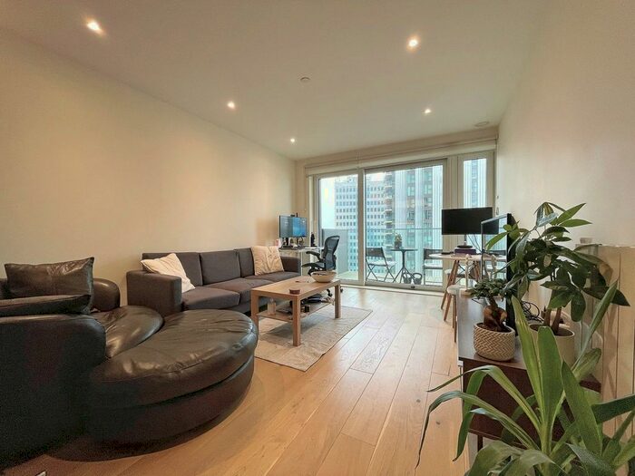 1 Bedroom Flat To Rent In Judde House, Duke Of Wellington Avenue, Woolwich, London, SE18