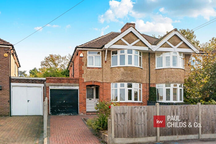 3 Bedroom Semi Detached House For Sale In Barnsdale Road, Reading, RG2