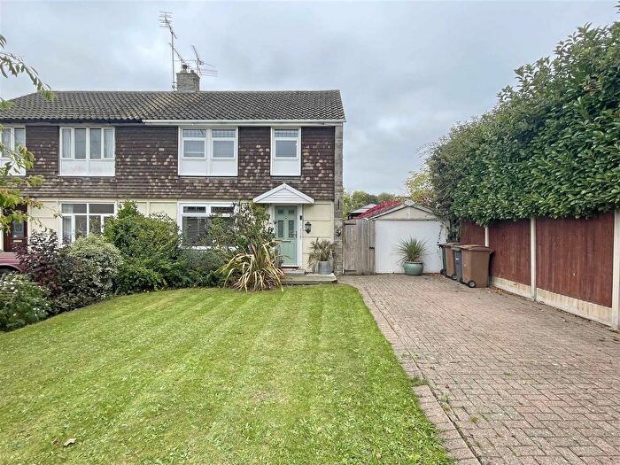 3 Bedroom End Of Terrace House For Sale In Falmouth Road, Old Springfield, Chelmsford, CM1