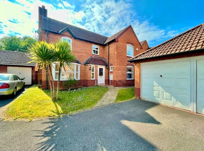 4 Bedroom Detached House To Rent In Clos Llysfaen, Lisvane, Cardiff, CF14