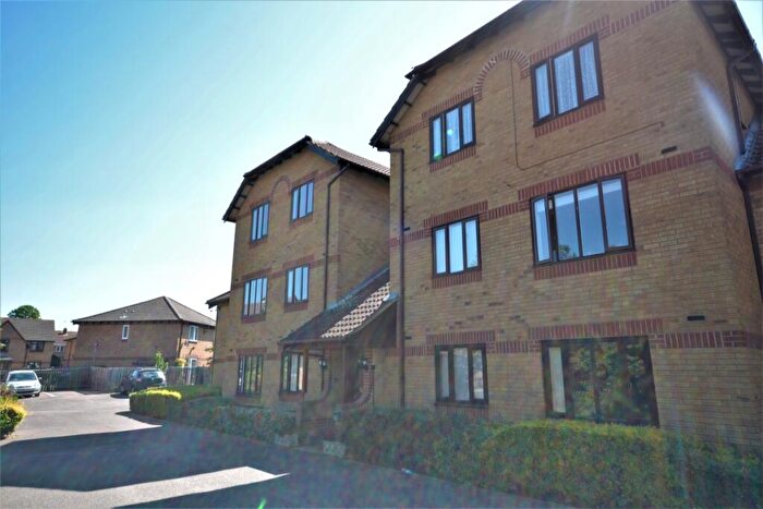 1 Bedroom Flat To Rent In Hirondelle Close, Duston, Northampton, NN5