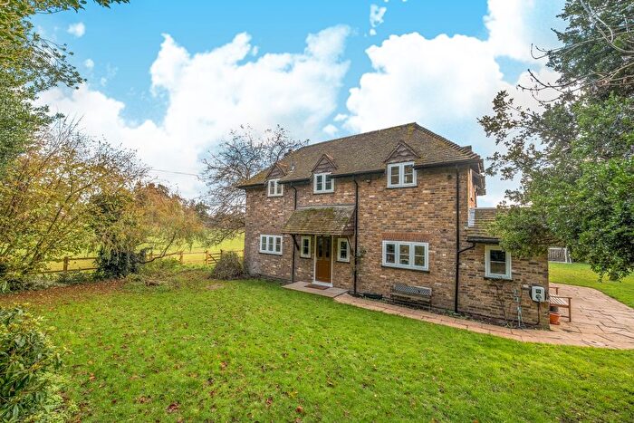 3 Bedroom Detached House To Rent In Penmans Green, Kings Langley, WD4