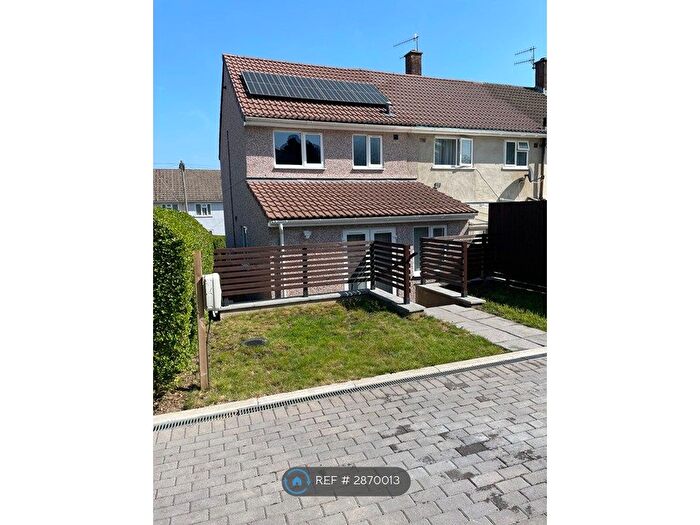2 Bedroom End Terrace House To Rent In Crosscombe Drive, Bristol, BS13