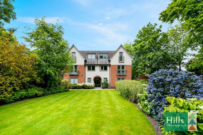 2 Bedroom Flat To Rent In Plaistow Lane, Bromley, BR1