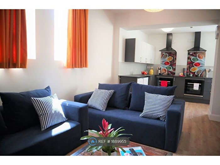 6 Bedroom Flat To Rent In Gainsborough Road, Liverpool, L15