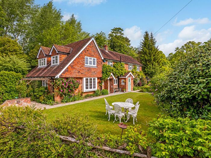 5 Bedroom Detached House For Sale In Highclere Street, Newbury, RG20