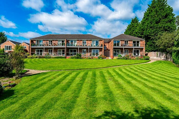 2 Bedroom Flat For Sale In Herons Reach, Warrington Road, Glazebury, Warrington, Cheshire, WA3