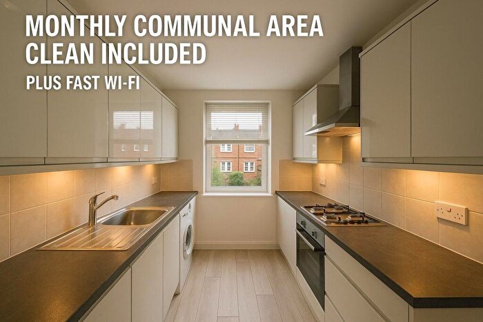 6 Bedroom End Of Terrace House To Rent In Raleigh Street, Nottingham, Nottinghamshire, NG7