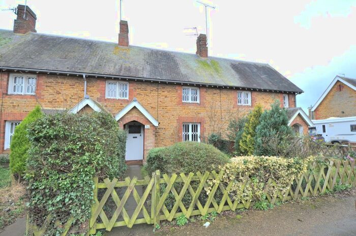 2 Bedroom Cottage To Rent In Sywell, NN6