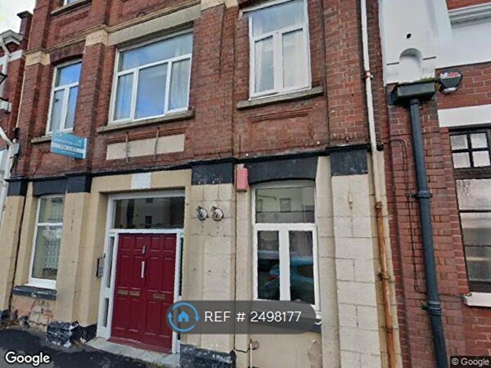 3 Bedroom Flat To Rent In Bartholomew Street West, Exeter, EX4