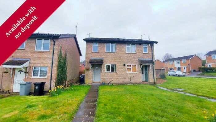 2 Bedroom Semi-Detached House To Rent In Bedford Close, Grantham, NG31