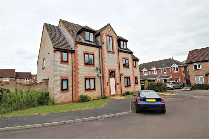 1 Bedroom Flat To Rent In Lansdown Grove, Chippenham, SN15