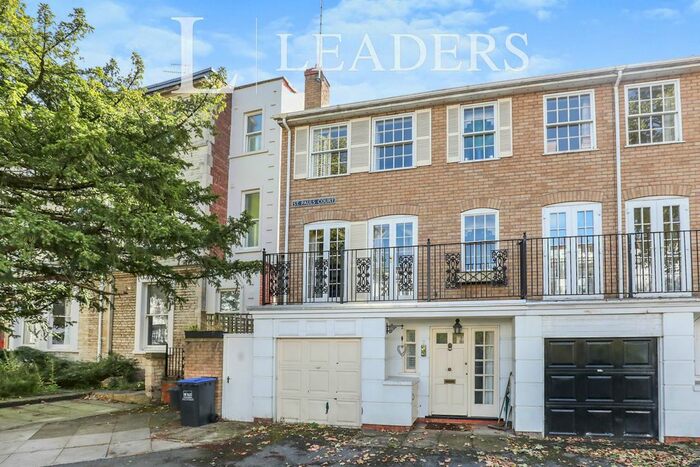 2 Bedroom Town House To Rent In Willes Road, Leamington Spa, CV32