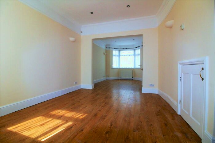 3 Bedroom Terraced House To Rent In Holly Road, Enfield, EN3