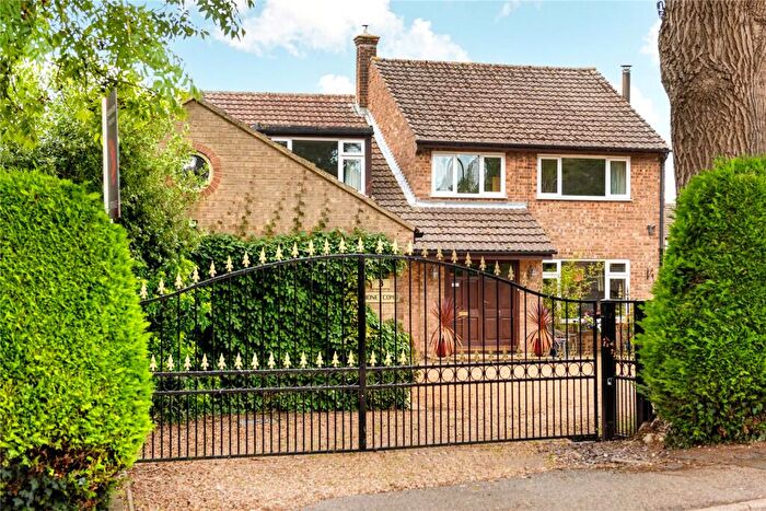 5 Bedroom Detached House For Sale In Orchard Lane, Woodnewton, Peterborough, Northamptonshire, PE8