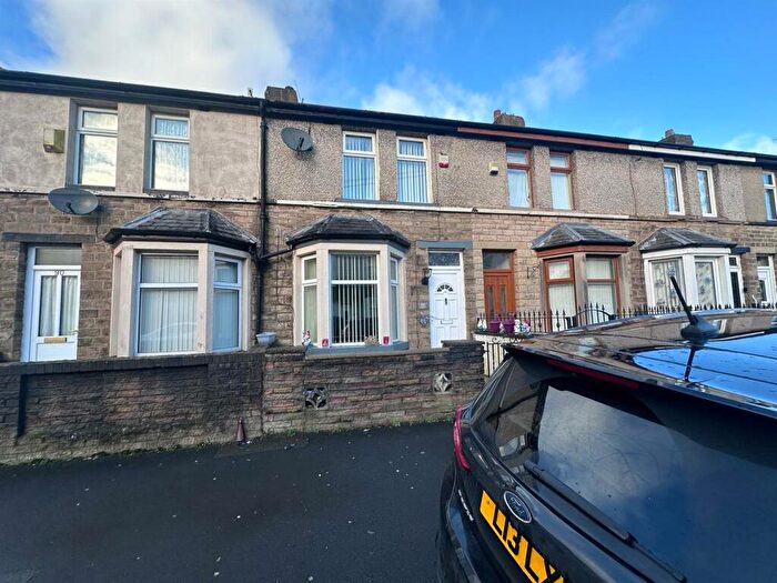 3 Bedroom Terraced House To Rent In Lyndhurst Road, Burnley, BB10
