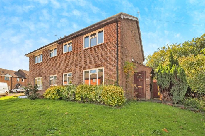 1 Bedroom Semi-Detached House For Sale In Avon Drive, Alderbury, Salisbury, SP5