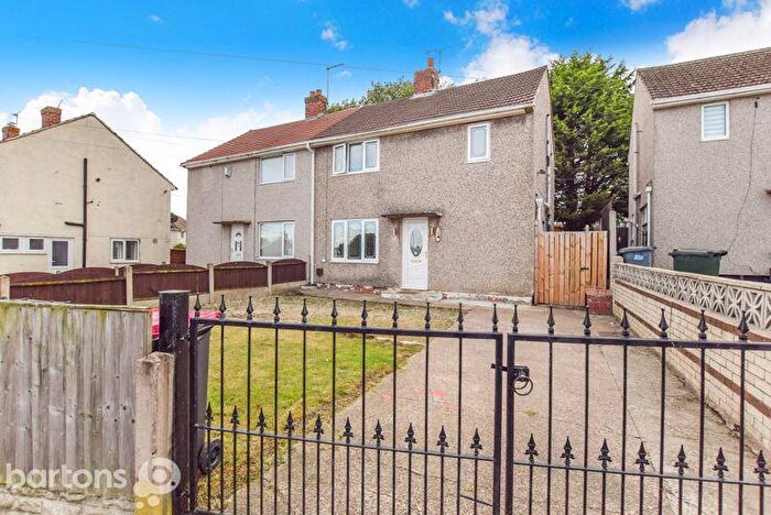 3 Bedroom Semi-Detached House For Sale In Ivanhoe Road, Thurcroft, S66