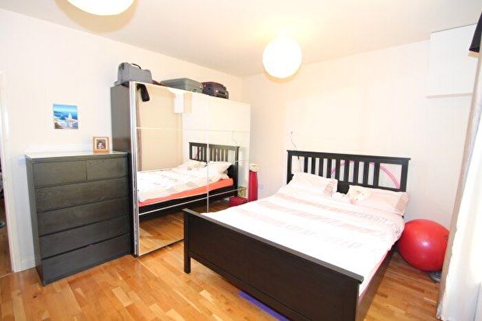 1 Bedroom Flat To Rent In High Street, Beckenham, BR3