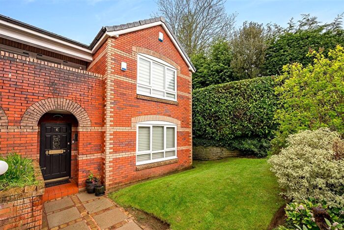 2 Bedroom Flat For Sale In Delahays Drive, Hale, WA15