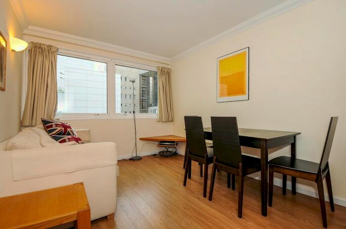 1 Bedroom Flat To Rent In Fitzroy Street, Fitzrovia, London, W1T