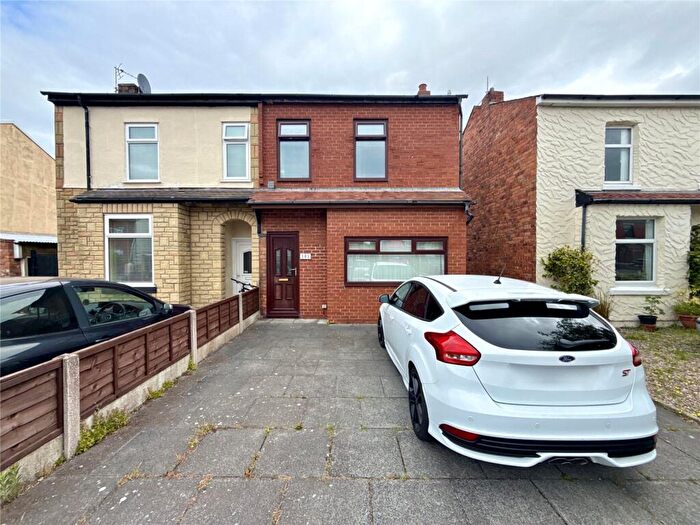 2 Bedroom Semi-Detached House For Sale In Kew Road, Birkdale, PR8