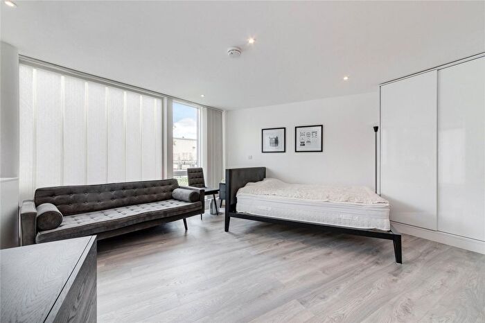 Studio To Rent In Vantage Court, Old Kent Road, SE1