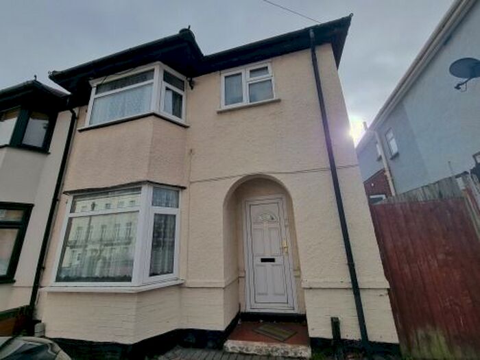 3 Bedroom Semi-Detached House To Rent In Charlotte Street, Leamington Spa, CV31
