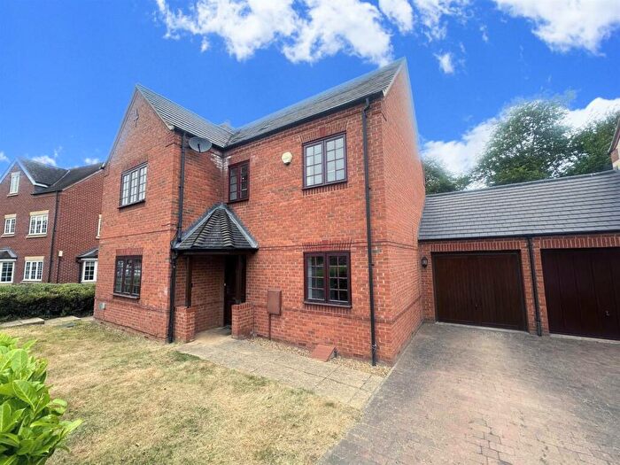 4 Bedroom Detached House To Rent In Dean Forest Way, Broughton Village, Milton Keynes, MK10