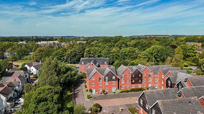 2 Bedroom Flat For Sale In Marina View, Fazeley, Tamworth, Staffordshire, B78