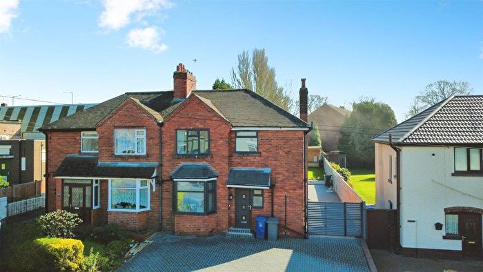 4 Bedroom Semi-Detached House For Sale In Lower Milehouse Lane, Newcastle, ST5