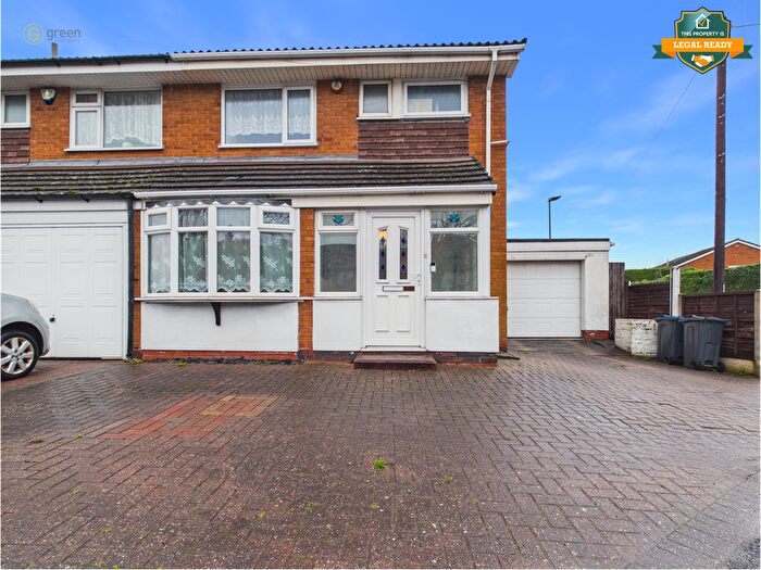 3 Bedroom Semi Detached House For Sale In Bell Lane, Shard End, B33