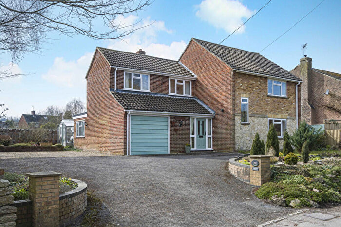 4 Bedroom Detached House For Sale In Dog Lane, Childrey, OX12