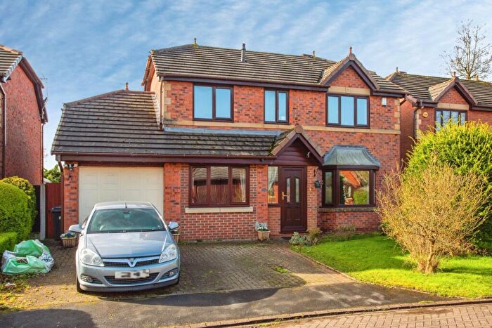 5 Bedroom Detached House For Sale In The Glebe, Leyland, Lancashire, PR26