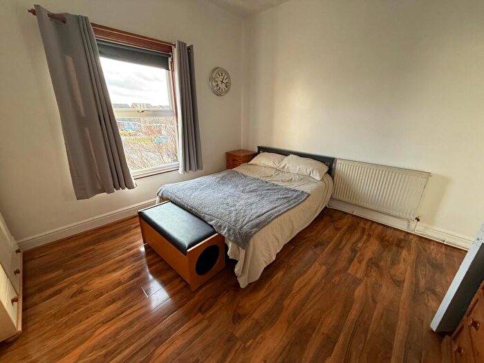 3 Bedroom Semi-Detached House For Sale In Winsover Road, Spalding, PE11